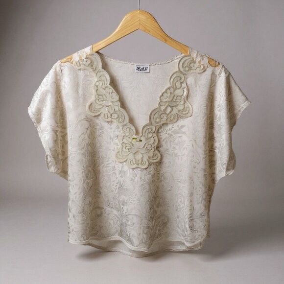 Vintage 90s satin and lace Dolman sleeved crop top CottageCore Sabrina Carpenter - Picture 1 of 9